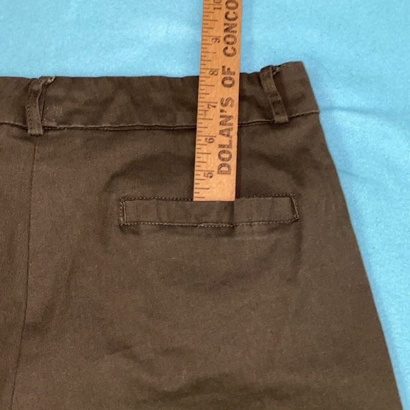St. John's Bay Stretch olive green capris comfy hook zipper closure NEW size 12 - Picture 14 of 14